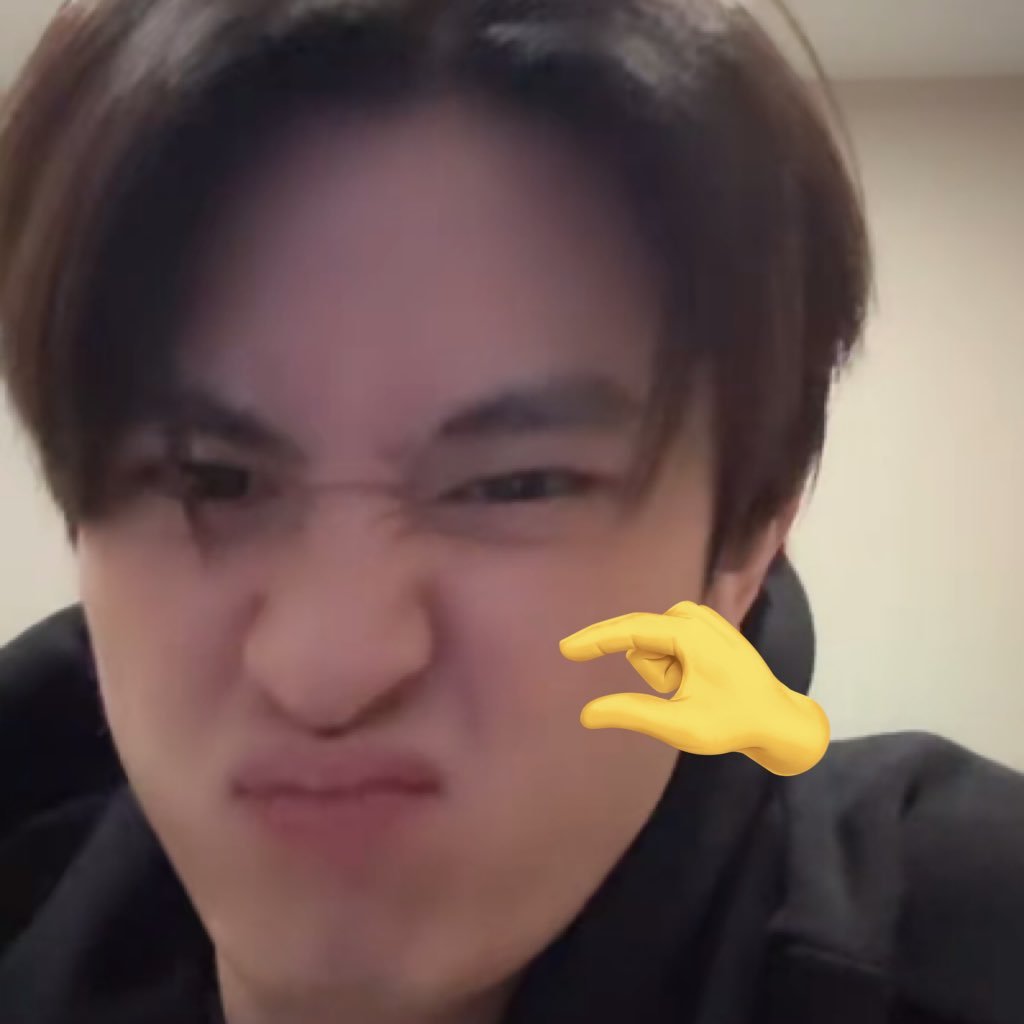 Chana_Booom's profile picture. Twilight forever TRINITY. 💖 my ♡⃛ Support {@jackiejackrin } 🌻 #JackieJackrin , 🔺#TRINITY_TNT #4eve #Aheye4eve #HEARTchuthiwat