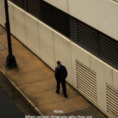 chxnonso's profile picture. don't stain my white.