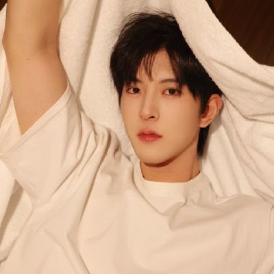 al__exandria's profile picture. 