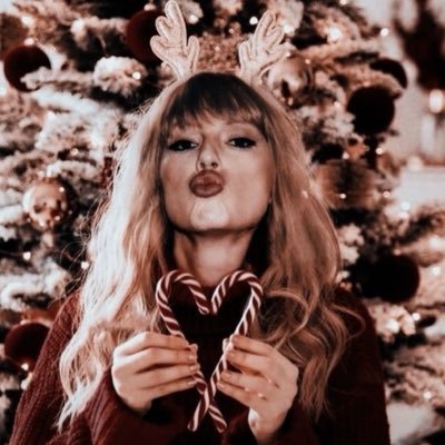 thefateofvicky's profile picture. 