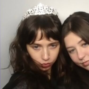 ch6rmlogical's profile picture. i won’t remember anything else 🤍 #clairotwt #dctwt batcest/proship dni