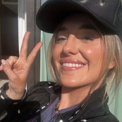 DavidBako70737's profile picture. Hey guys am Lainey my old account got band pls follow me up here