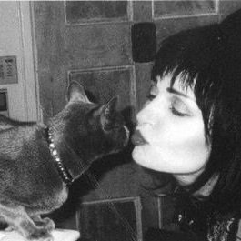 ojos_finitos's profile picture. god loves you, 
but not enough 
to save you