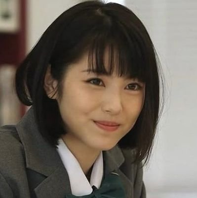 jimin100130's profile picture. 桜.