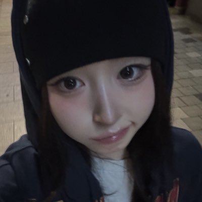 jongkiths's profile picture. clinically insane about jcnghc • jh↓/↑ • gov + rare pairs • mdni + no age = sb • cbyf • main: jcnggi, wccjjcng, jjcngjccng 🐾