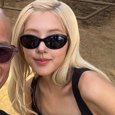 bbsafie's profile picture. bbsafie admin account & EV21 Head🌸Hi Buyer! Please Click the following hashtags: #bbsafievouch #EV21Vouches #bbsafieJAPAN #GOGOGOsafie #SAFatos