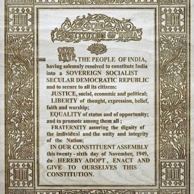 polly_deniz's profile picture. Better to walk alone than with a crowd going in the wrong direction.