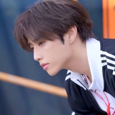 deobidubap's profile picture. 아미, 더비