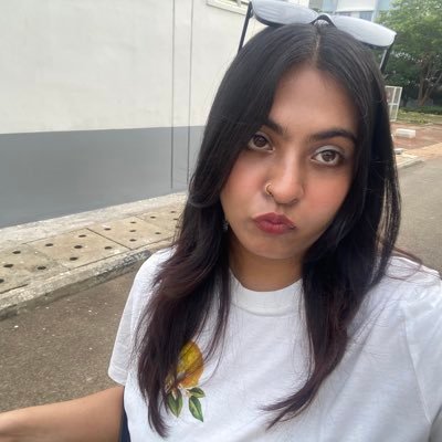 taylornlakes's profile picture. jahil zamaana dushman mera hai