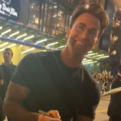 kajesaputra's profile picture. if tmi is a whole account #stopngablu (if u know my real name pls dont call me by it)