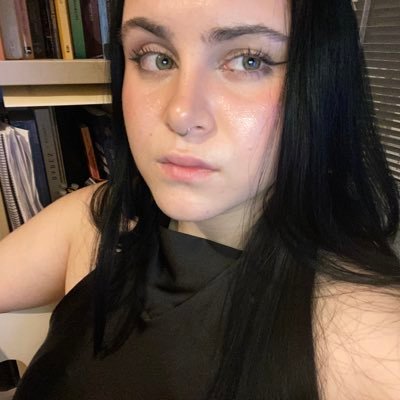 xiaec_'s profile picture. no puedo, soy @putaceliaca