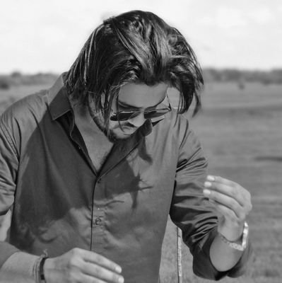 Kothaiselvan21's profile picture. Aspiring Physicist | Fan of Big Screen-Cinema Experience| Caffeine |

I Will post pics of Nature & The Beautiful Temples®