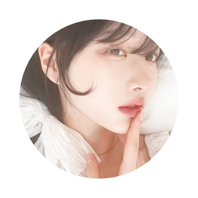 eiwrys's profile picture. ˓  🪽 ˖  Warmth  enveloped  this  tiny  shop  ˖ ࣪♡⭑ With  sweet  powder  attracting  customers  to  come  ⟡