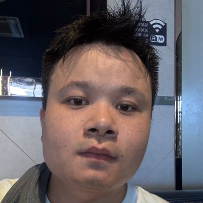 luhui1995oo's profile picture. Manufacturers who provide screen polishing waterproof glue, we have the most sincere price and quality.