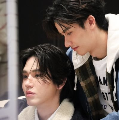 befiercetaynew's profile picture. Support  @tawan_v and @new_thitipoom 💙💕🍒👻🐶✈️
share happiness, Clownery and good vibes
It's more fun in clown world of polca

Ig : @taynew_is_real_1119