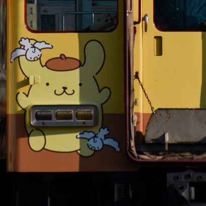 8586L86's profile picture. 