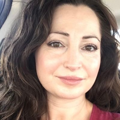 Christine747253's profile picture. 