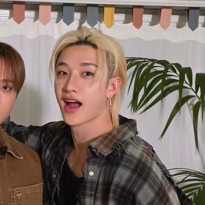 irlbrittaperry's profile picture. girlfail