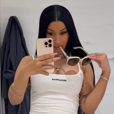 hoitschris's profile picture. 