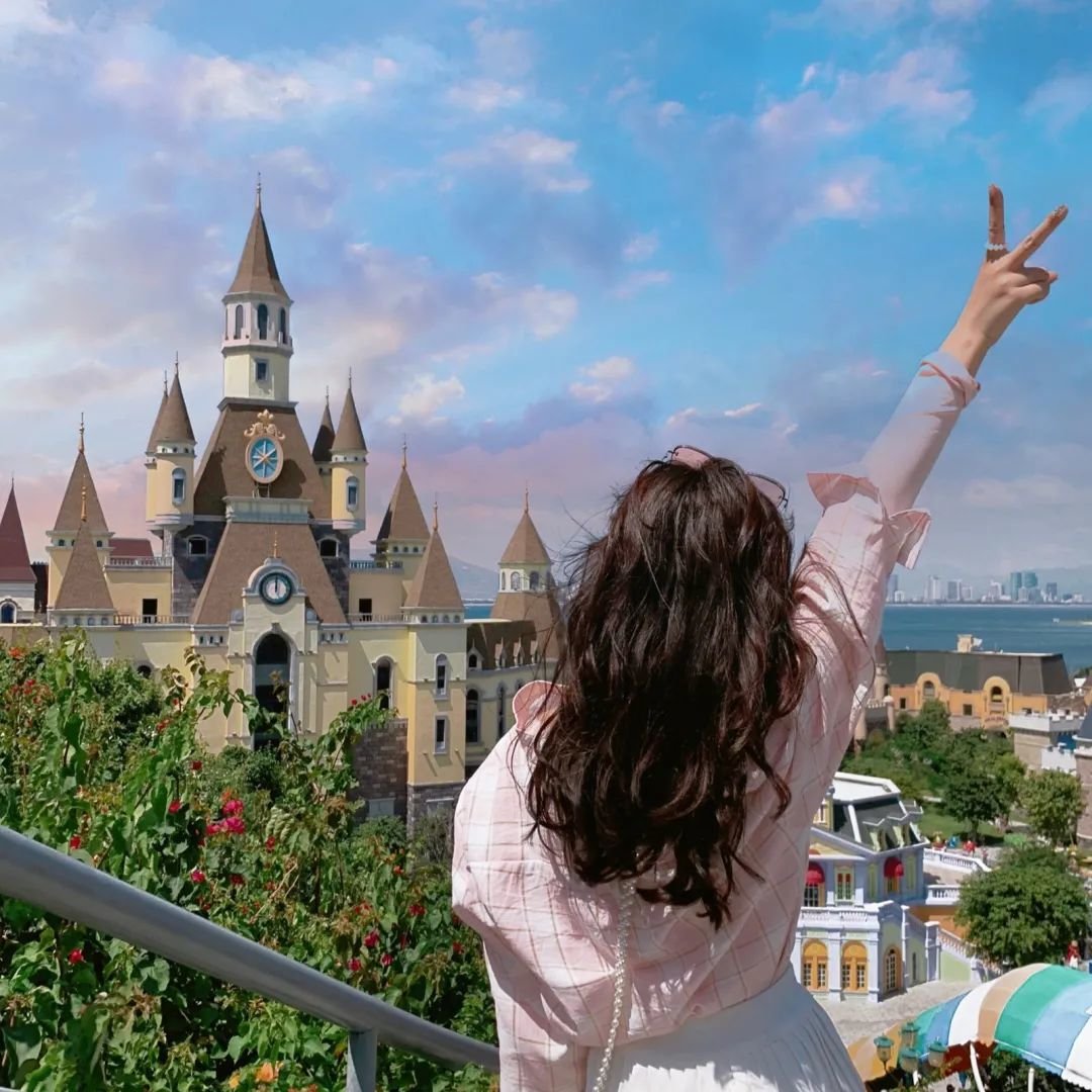 LaceEleono85593's profile picture. 