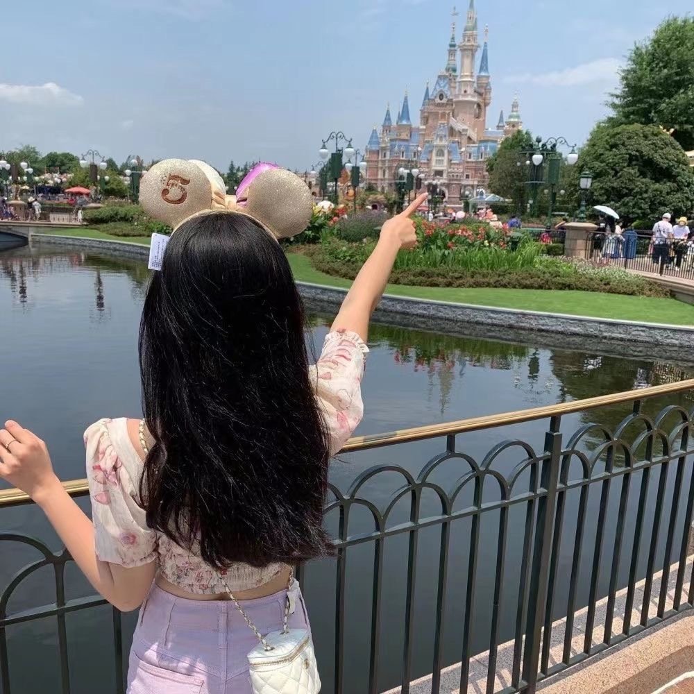 JasmineRom78685's profile picture. 