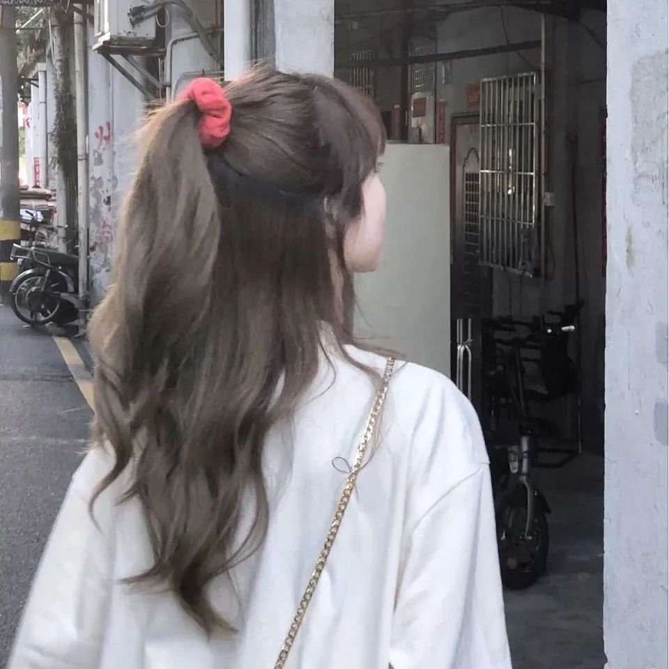 HonchNicol30782's profile picture. 