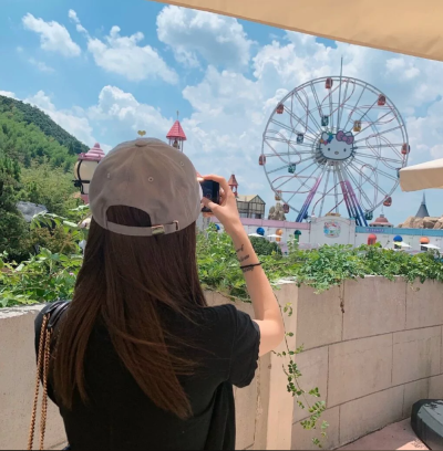 EbonieHarm37236's profile picture. 