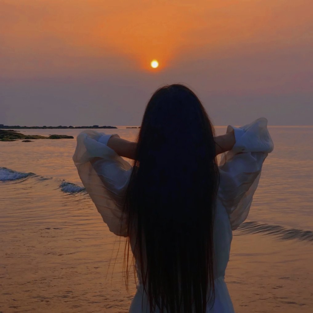 BowlinTres92685's profile picture. 