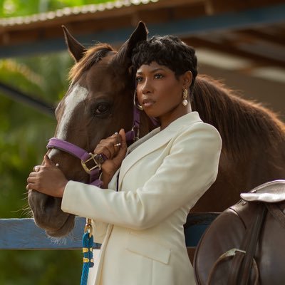 AuntyHersh's profile picture. ✨ Part-Time Superstar || Civil Engineer ||General Contractor 👷🏽‍♀️ Request for quote https://t.co/9RVYTXhUK2