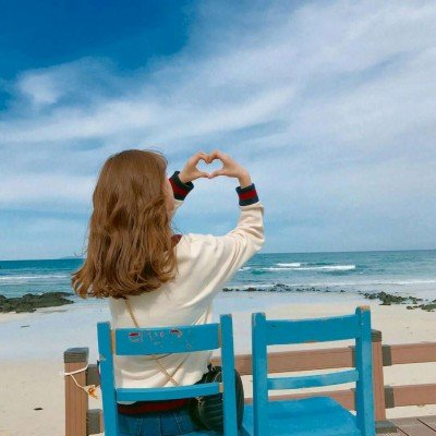 HatmakerKi25989's profile picture. 