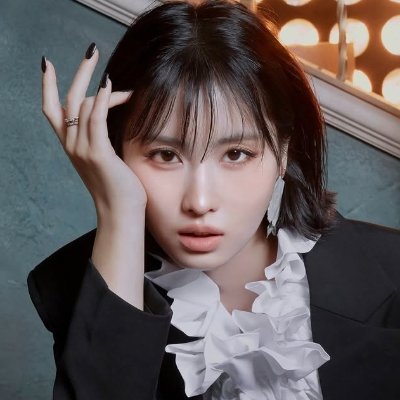 hiraibuceta's profile picture. ONCE you see us you'll melt in love with us TWICE

🇧🇷 ˙⋆✮ https://t.co/JHaMlC9vp7