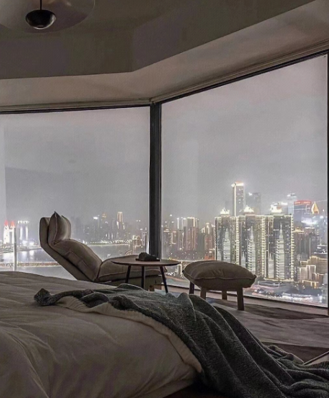 KHorky76923's profile picture. 