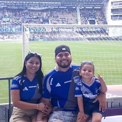 josuemtorres18's profile picture. 