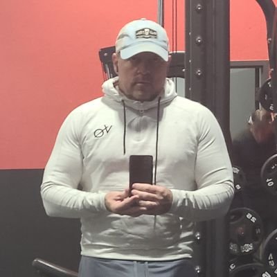 robnvest2's profile picture. Taking calculated risk toward generational wealth thru crypto investments, real estate and entrepreneur spirit. Living the life we all want.