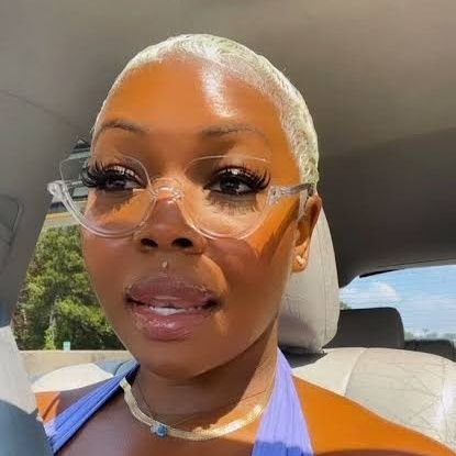 MilesBridget1's profile picture. I'm like an open Book