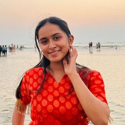 PoojaLingwat's profile picture. 