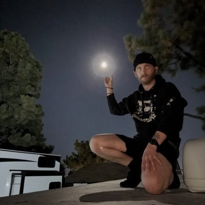 rwtgw43y54635's profile picture. what you want, cuz?