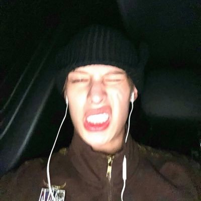 pschhyo's profile picture. act w me ; 👼🏾 zion,22yo “ i can hear u cry wherever u lay ur head 𐔌՞. .՞𐦯