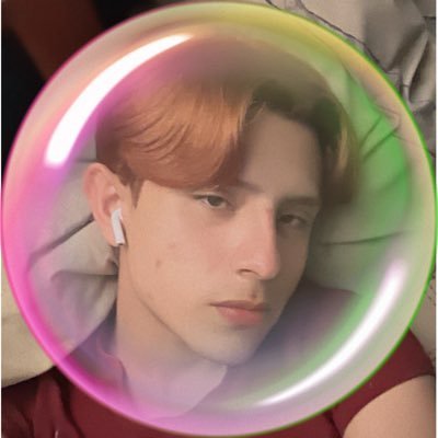 EduardoBustado's profile picture. I’m a buster 🦁✨♌︎