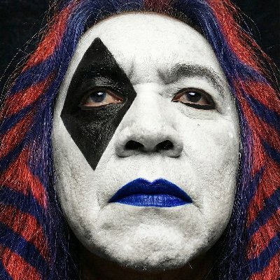 pookem's profile picture. ชีวิตจริง ยิ่งกว่านิยาย