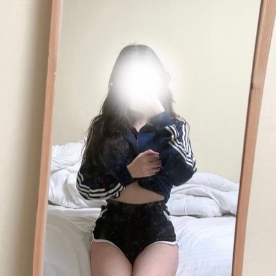 shiningredlight's profile picture. selling content/ Cambodia 🇰🇭 My Telegram: https://t.co/sxN3f6icMK