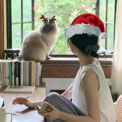 by_dambi's profile picture. 