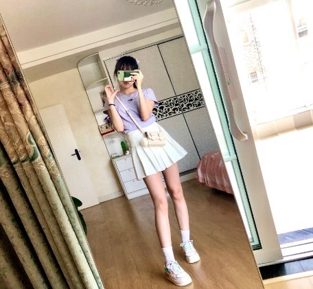 YMelochick45657's profile picture. 