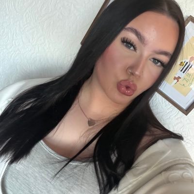ameliawbax's profile picture. 𝐩𝐬𝐚𝐥𝐦𝟐𝟑 ☆