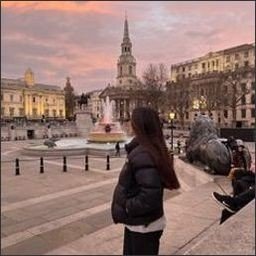 ohyck55632's profile picture. Empowered women empower women.