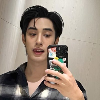 babeulyy_'s profile picture. (fan account) 199x __♡︎ ม๊ามี๊เติ้ลกม ˚ ༘♡ ·˚@TLE_mtm #TleFirstOne ☔️🌈. ◞꒰ 𝑟𝑒𝑣𝑖𝑒𝑤 #แอมลี่review 🦋