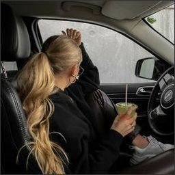 EdwfgP79291's profile picture. The most alluring thing a woman can have is confidence.