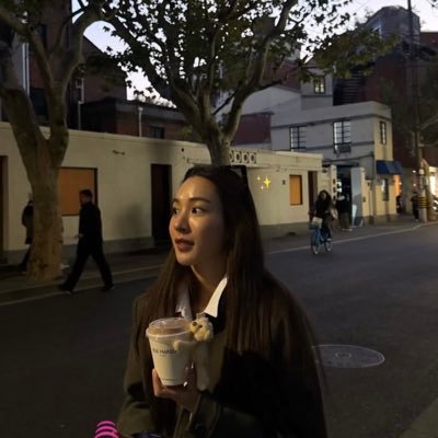 klaikangphu's profile picture. อจจปฟก. 29นี้กดบัตรด้วยนะจ้ะ 😚