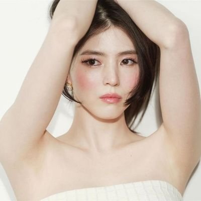 lotuang's profile picture. hoping something good will happen to me