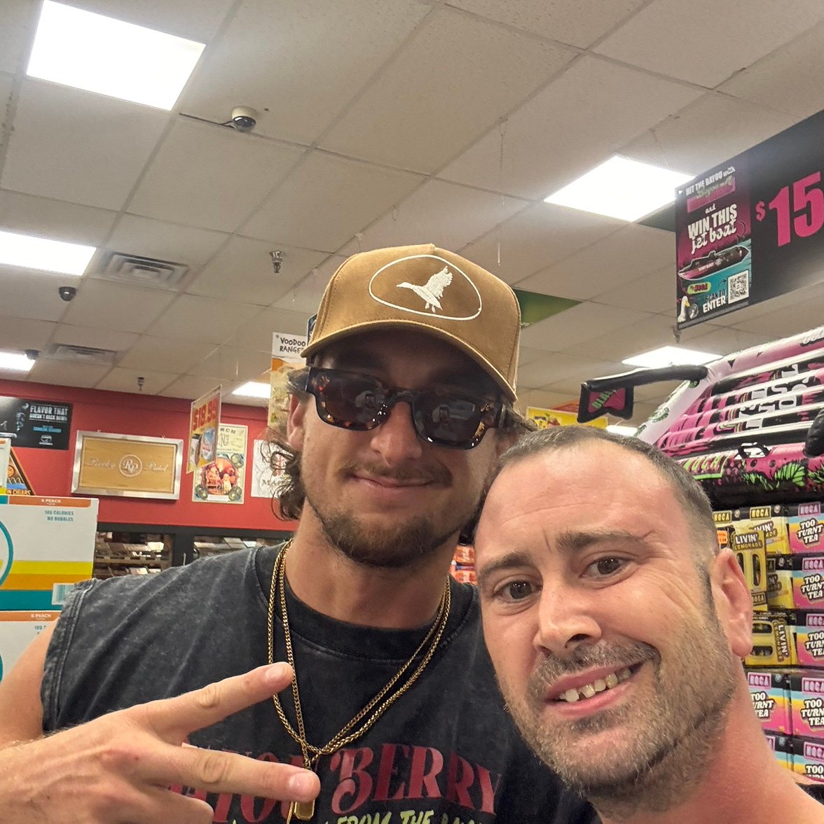 DinoTrent87's profile picture. 